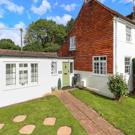 Meadow View Villa Hellingly Exterior photo